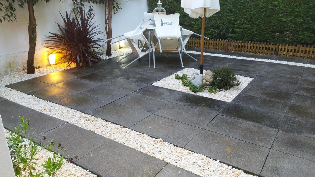 Avenida De Leon Pareado /Adosado Villa Sanxenxo Exterior foto